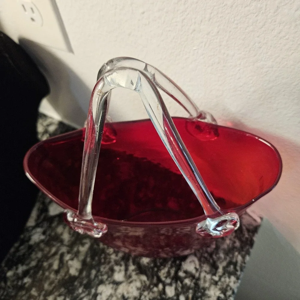 HandBlown Studio Art Glass Purse Vase Red Bag With Clear‎ Handles